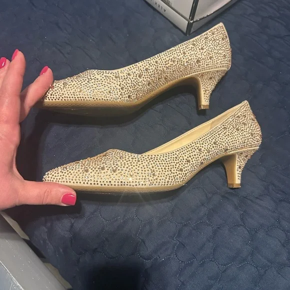 Alex Marie Sparkling Tan Heels - Picture 4 of 6